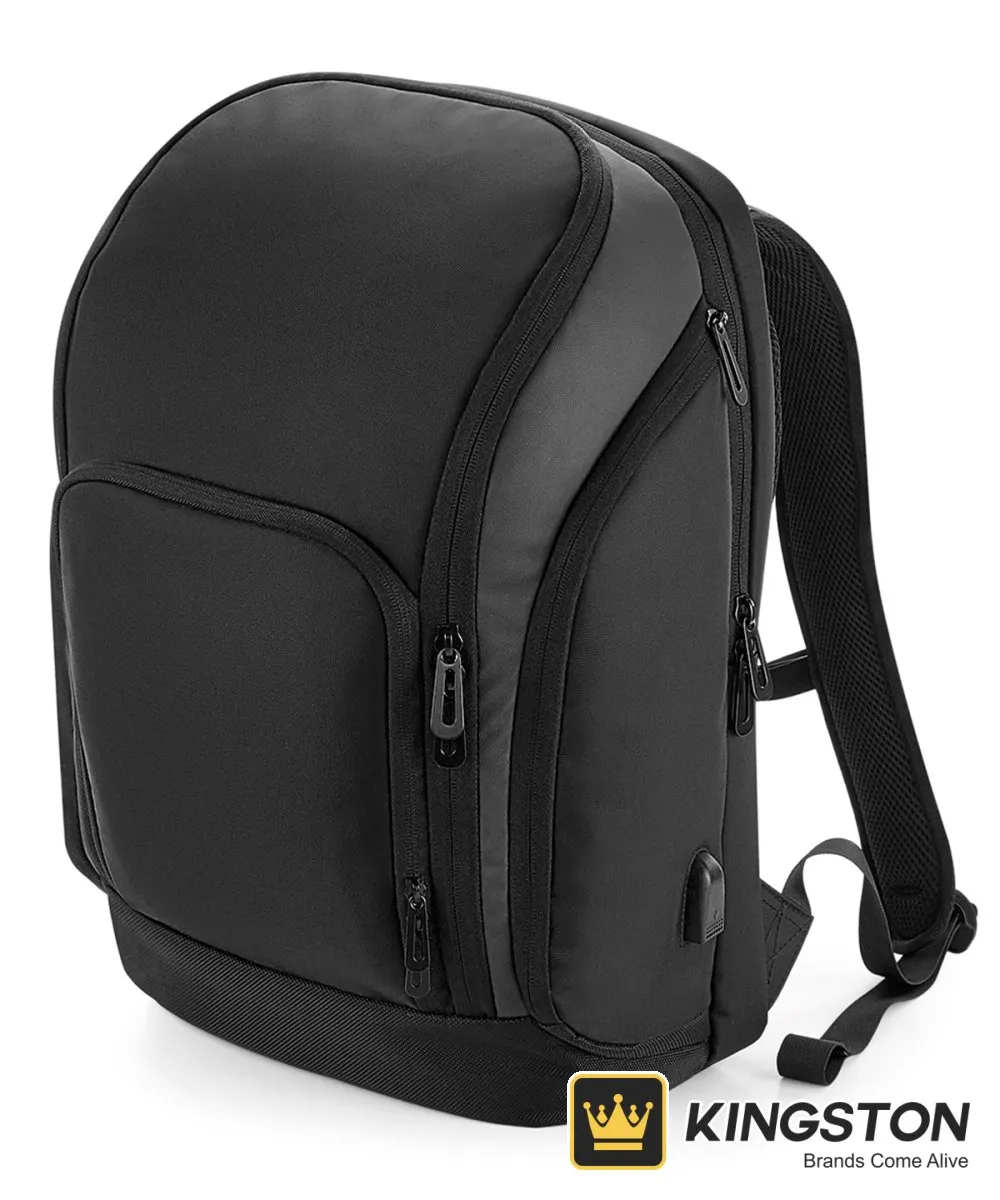 Quadra Pro-Tech Charge Backpack in Black